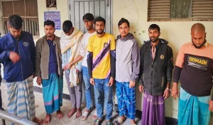 শ্রীপুরে মাদক বিরোধী অভিযানে পুলিশের ওপর হামলা, আটক ১০