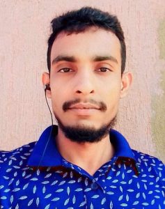 রফিকের পরকীয়ায় ভবিষ্যত অনিশ্চিত দুই সন্তানের,বন্ধ পড়াশোনা, ঘুরছেন দ্বারে দ্বারে