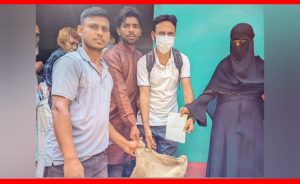 সুষ্ঠুভাবে ১৫ টাকা কেজি দরে চাল বিতরণ করছে ছাত্রদল নেতা ফাহাদ