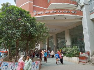 গাজীপুরে এনআইসিইউ না থাকায় উদ্বেগ বাড়ছে হামে আক্রান্ত বাচ্চার স্বজনদের